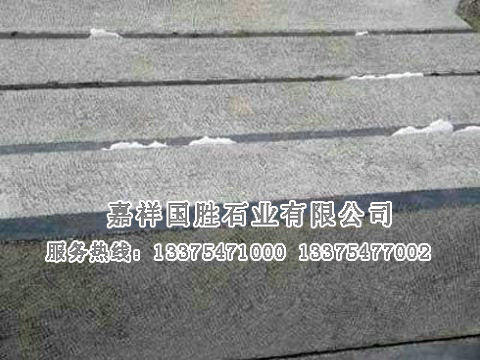 點(diǎn)擊查看詳細(xì)信息<br>標(biāo)題：路沿石 閱讀次數(shù)：2177