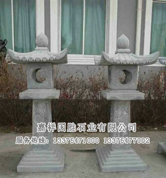 點擊查看詳細信息<br>標題：石燈 閱讀次數(shù)：2673